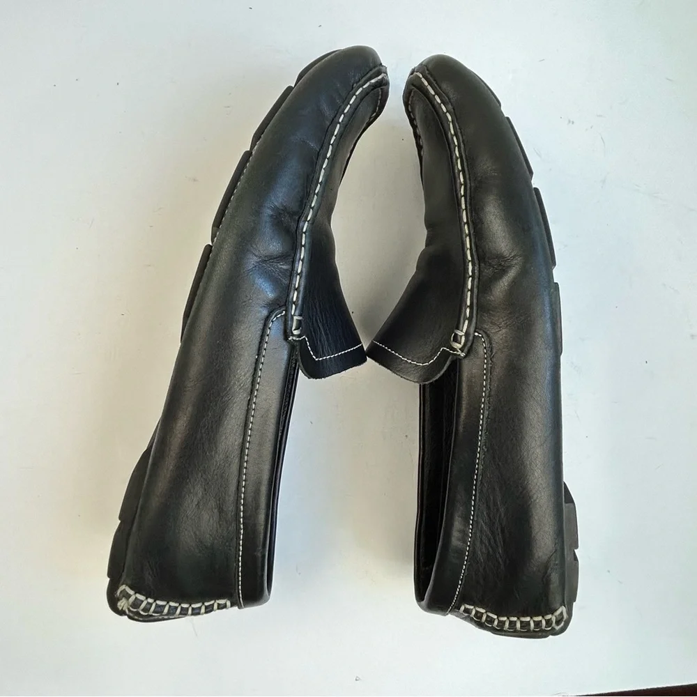 Bacco Bucci Leather Driving Loafers Classic Minimalist Business Casual Preppy